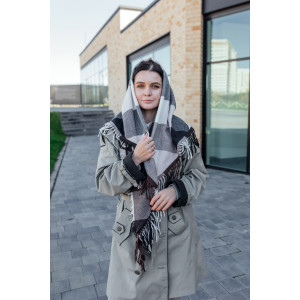 Велика чорна кашемірова хустка косинка в клітину CASHMERE. Photo 3